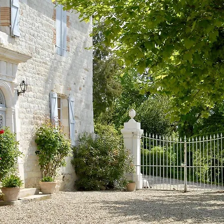 Domaine De Perches 住宿加早餐酒店 盖亚克