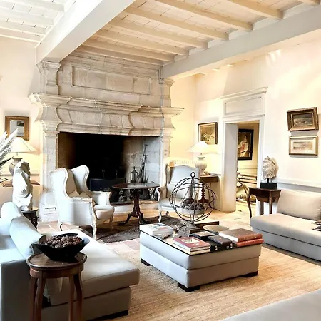 Domaine De Perches Bed & Breakfast