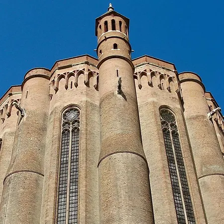 فندق مبيت وإفطار Domaine De Perches 4*